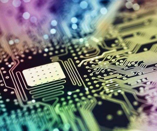 Breakthrough in computer chip energy efficiency could cut data center electricity use