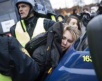 Violence mars Copenhagen climate protests