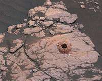 Curiosity Tastes First Sample in 'Clay-Bearing Unit'