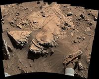 Drill Here? NASA's Curiosity Mars Rover Inspects Site
