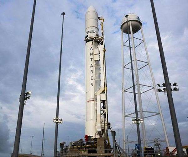 Resupply mission for NASA carries scientific experiments to ISS
