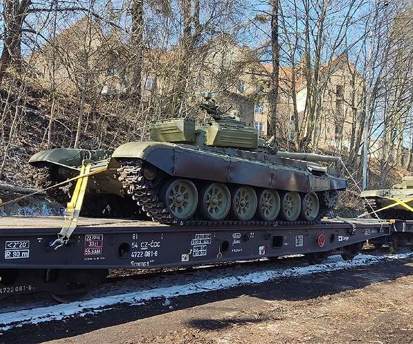 Czechs seek to boost security with new US defence deal