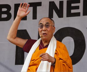 China police fire on Tibetans honouring Dalai Lama: groups