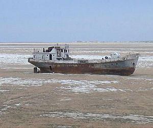 Danube's near-record lows strangle shipping