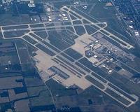 Airports plant prairie grass to prevent bird strikes