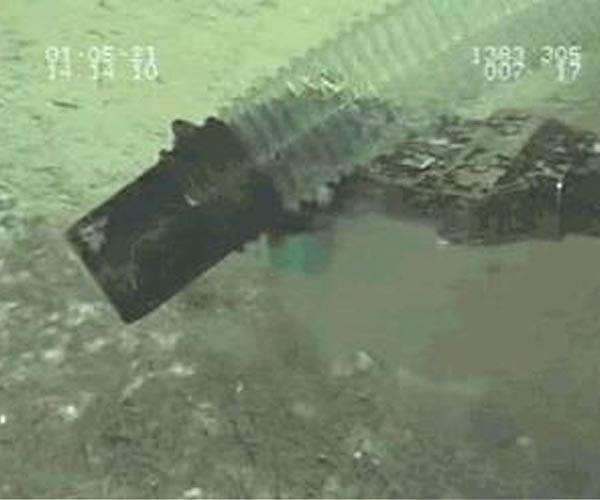 Methane in deep-sea sediments shows repeated small releases