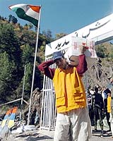 India Offers More Relief To Quake-Ravaged Pakistan