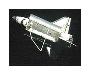 Discovery crew busy with chores