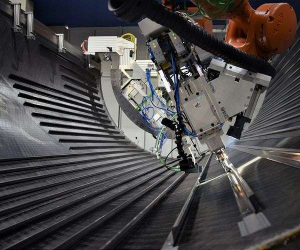 Revolutionary materials and techniques transform aircraft construction