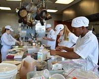 Brazilian restaurants turn waste back into food