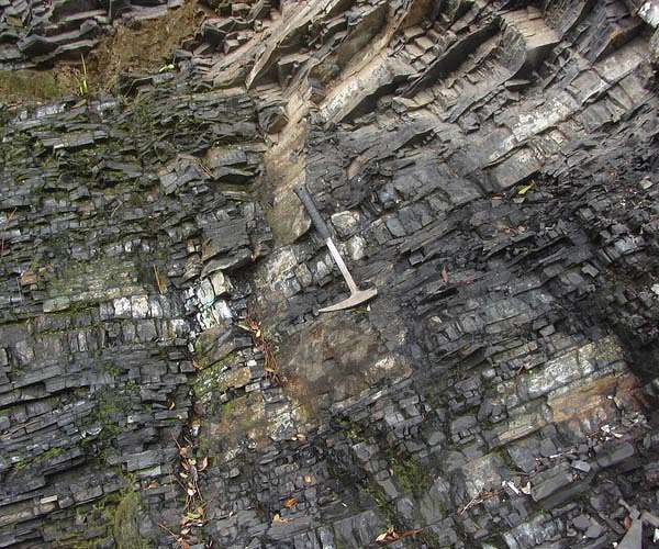 Tracing Earth's past in prehistoric rock deposits