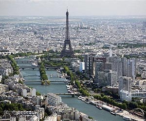 Paris can take on London as China business hub: French minister