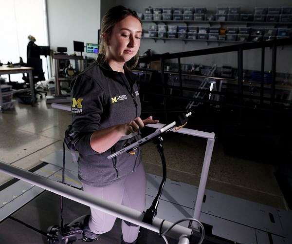 Choosing exoskeleton settings like a Pandora radio station