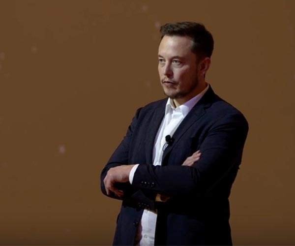 Musk predicts Tesla self-driving cars 'later this year'