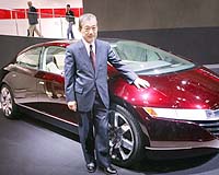 Hydrogen Could Help Halve Global Carbon Emissions By 2050