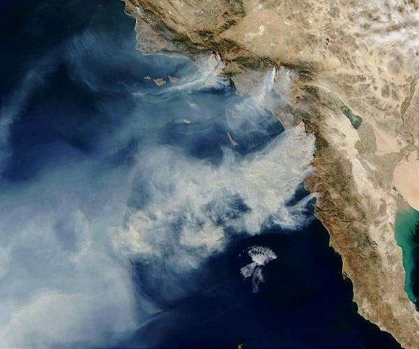 Fire and ice: The puzzling link between western wildfires and Arctic sea ice