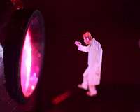 Better than a hologram: Research produces 3-D images floating in 'thin air'