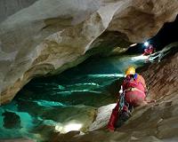 Stateless teen praised as 'gem' in Thai cave ordeal
