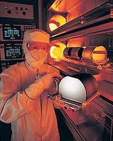 Top Officials, Specialists Meet At First Space Safety Conference In Nice
