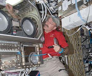 Microgravity Science Glovebox Marks Anniversary with 'Hands' on the Future