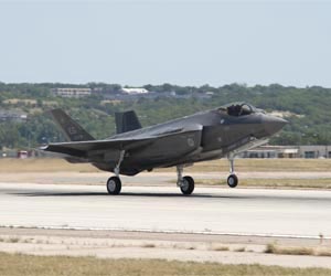 Australia's Chief of Air Force Visits Northrop Grumman's F-35 Production Facility in Palmdale