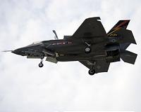 Crack discovered on F-35 test plane
