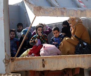 Iraqis return to Fallujah as UN backs fight with extremists