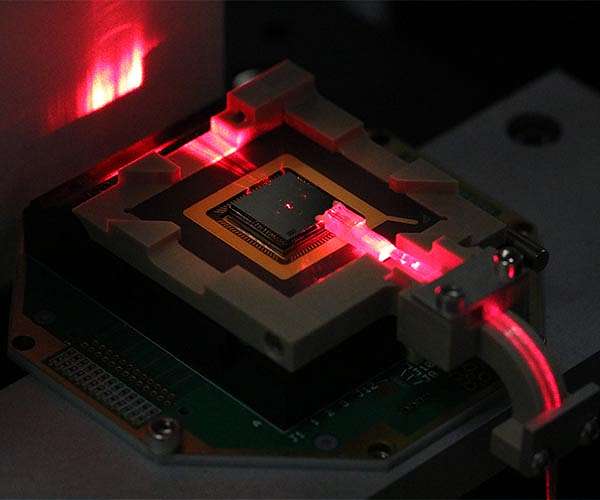 Bringing the power of tabletop precision lasers for quantum science to the chip scale