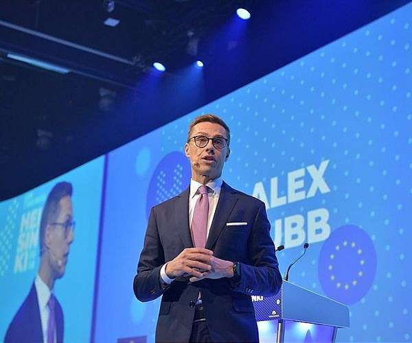 New Finland president eyes 'difficult' security decisions