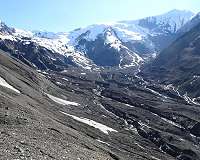 Glacier detachments: A new hazard in a warming world?
