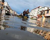 Hundreds trapped as flooding hits northern Albania