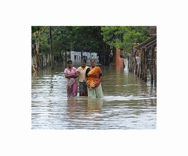 Sri Lanka doubles troops for flood disaster recovery