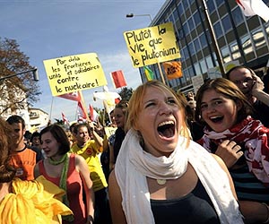 French Greens seek nuke power phase-out