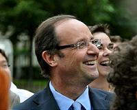 Hollande confirms two Frenchmen in Islamic State video
