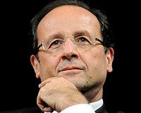 Hollande says sale of warships to Russia still on 'for now'