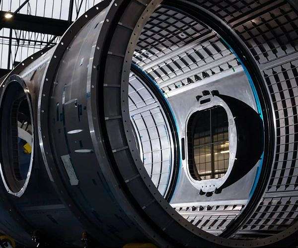 Gateway HALO unit to support vital space science on lunar missions