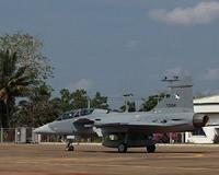U.K. Ministry of Defense contracts for flight training