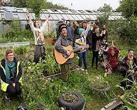 Campaigners dig in for London Heathrow airport fight