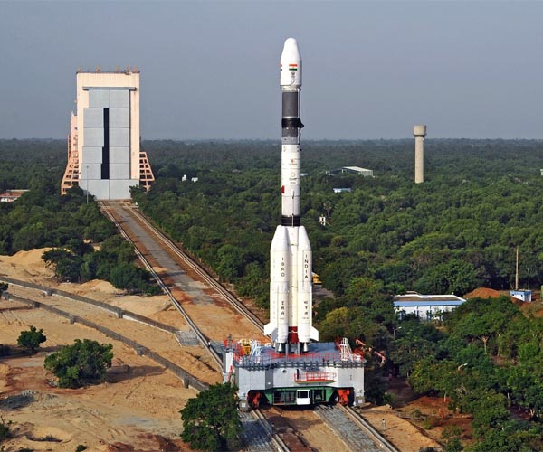 India to try again to land spacecraft on the moon