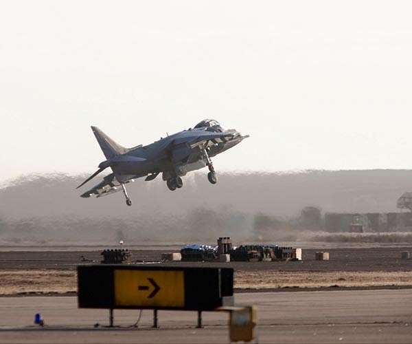 BAE, Vertex announce deal to maintain Harrier II fleet