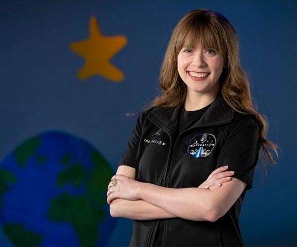 Cancer survivor to join first all-private spaceflight on SpaceX's Dragon