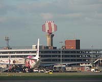 Britain's environment minister concerned by Heathrow plan