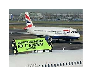 EU MPs back temporary suspension of airline carbon tax