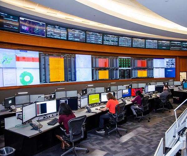Hughes and Eutelsat broaden LEO satellite broadband access for European enterprises