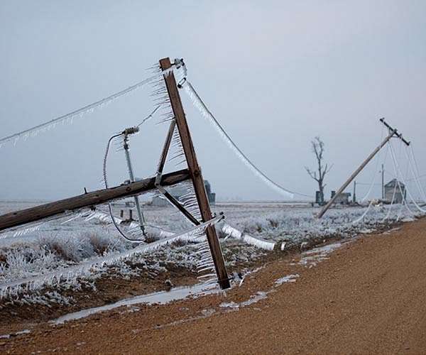 Snowstorm cuts power to tens of thousands in Bosnia