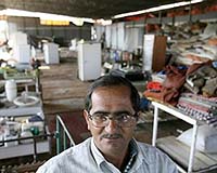 India's Ship-Shops Sink As Business Dries Up