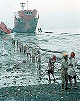 Asian Shipbreaking Yards Are Death Traps