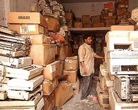 'Catastrophic' e-waste fuels global toxic dump: experts