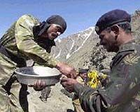Kashmir Violence Greets India-Pakistan Talks