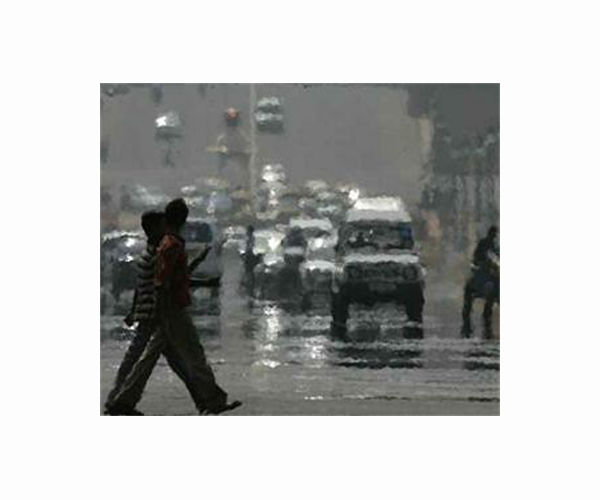 Delhi schools shut indefinitely as smog worsens